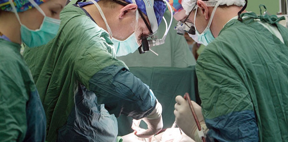 Челябинские хирурги совершенствуют новые малотравматичные операции 