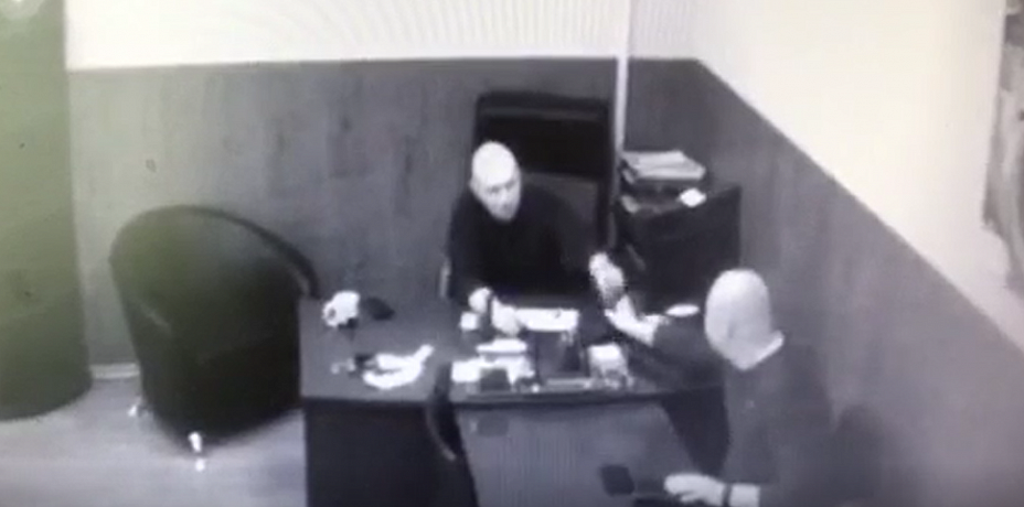 В Челябинске директору госучреждения предъявлено обвинение во взятке. Видео