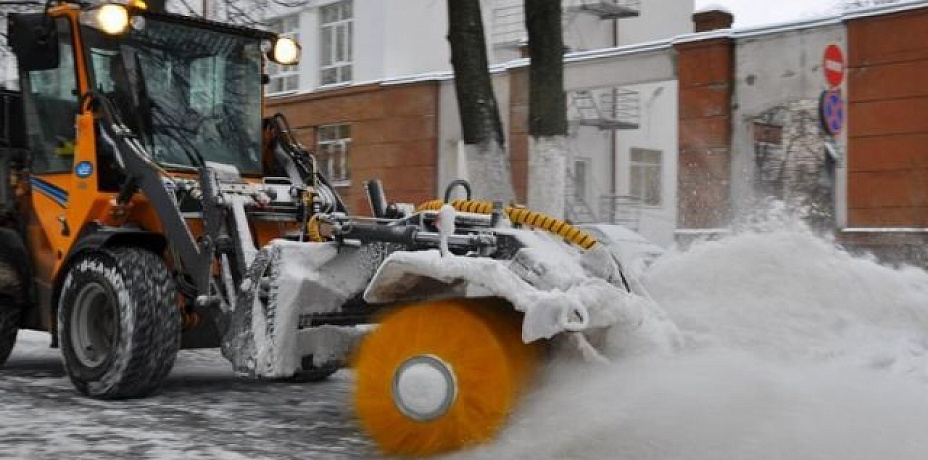 Евгений Тефтелев ударит по снегу грейдерами и гаишниками
