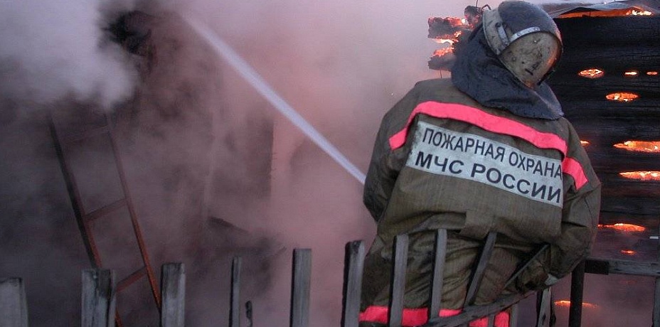 Мать осудили за гибель трех детей на пожаре в Челябинской области