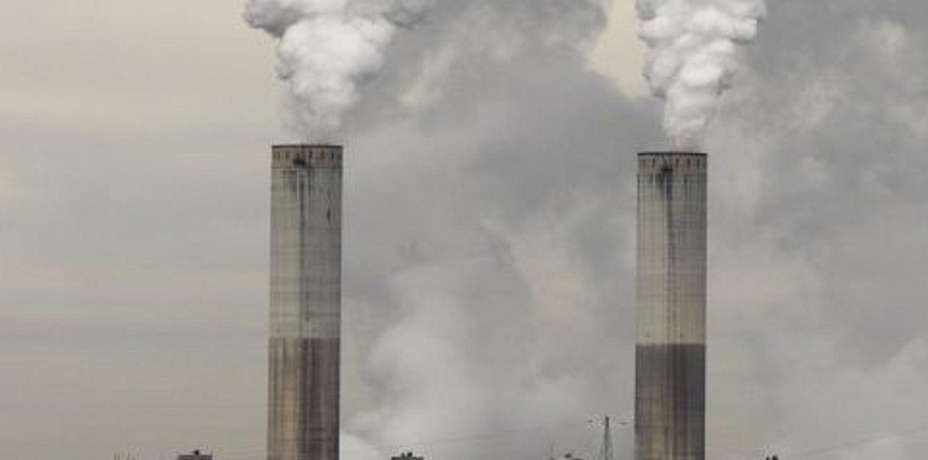 Завод в Златоусте уличили в незаконном загрязнении воздуха