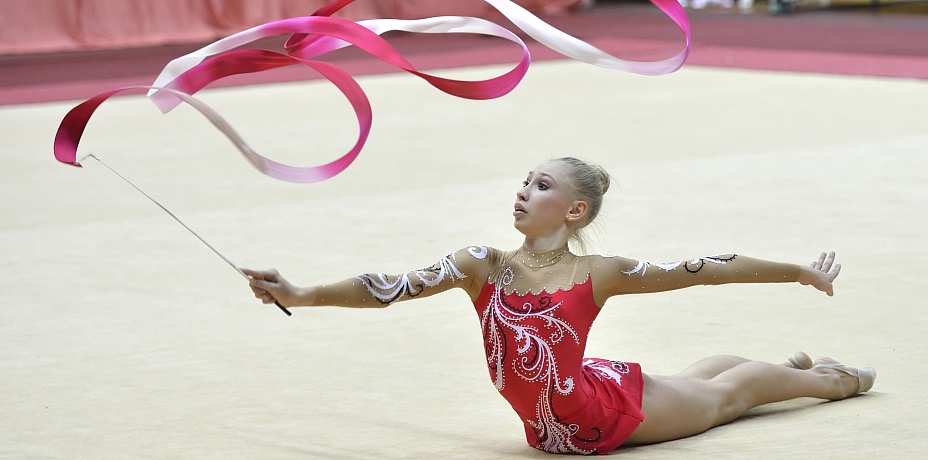 В Челябинске прошел кубок губернатора по художественной гимнастике 