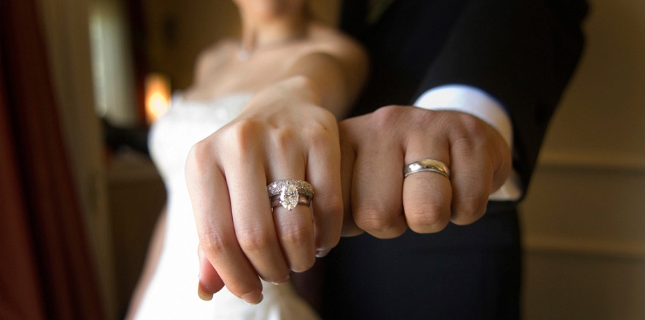 В Челябинской области 176 человек поженились в красивую дату