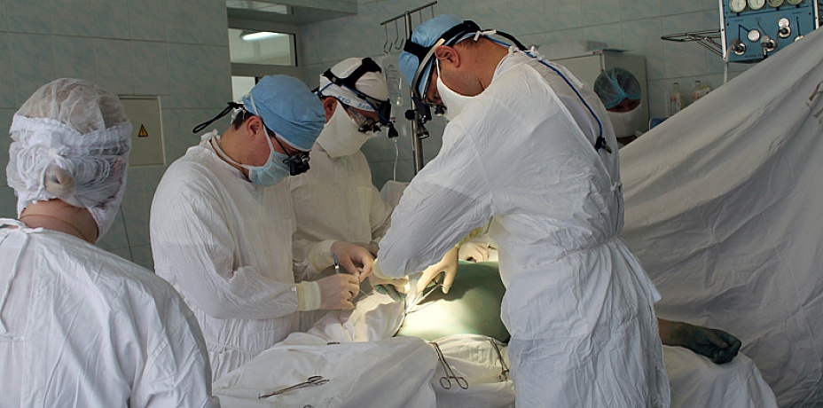 Кардиохирурги Челябинской областной клинической больницы провели редчайшую операцию 