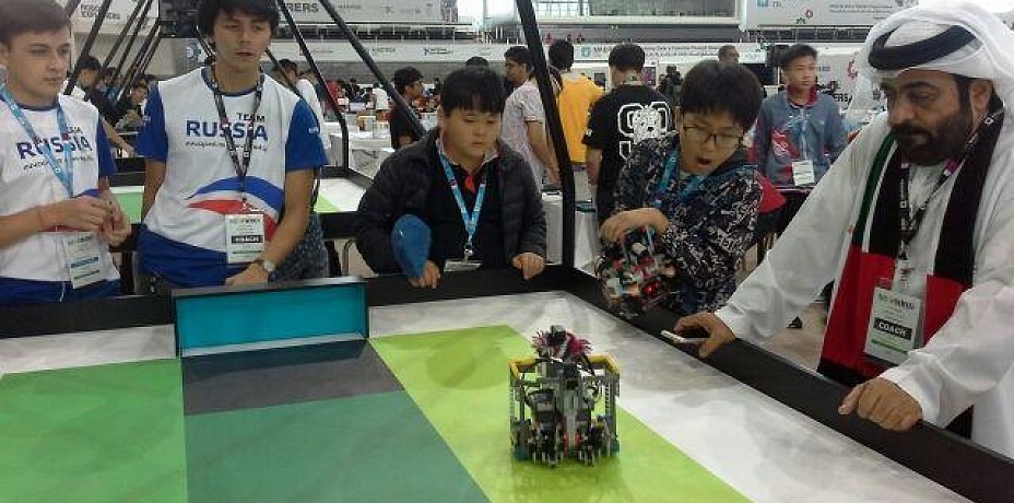 Южноуральцы вошли в двадцатку лучших на Всемирной олимпиаде роботов 