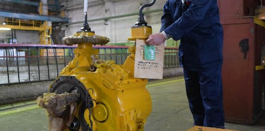 Челябинский тракторный завод отправил в Монголию большую партию запчастей