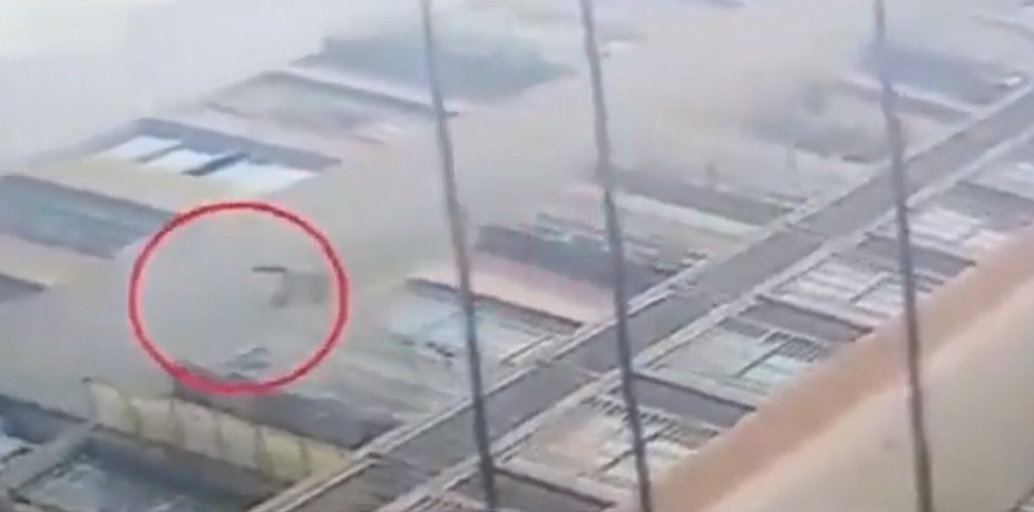 «Это невозможно». Девочка упала с 26 этажа и осталась жива. Видео
