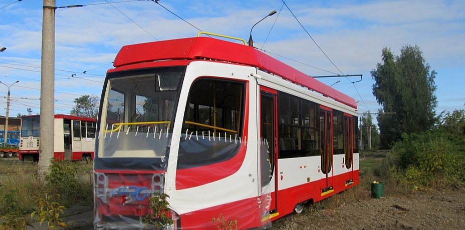 По улицам Челябинска курсируют новые трамваи европейского уровня 