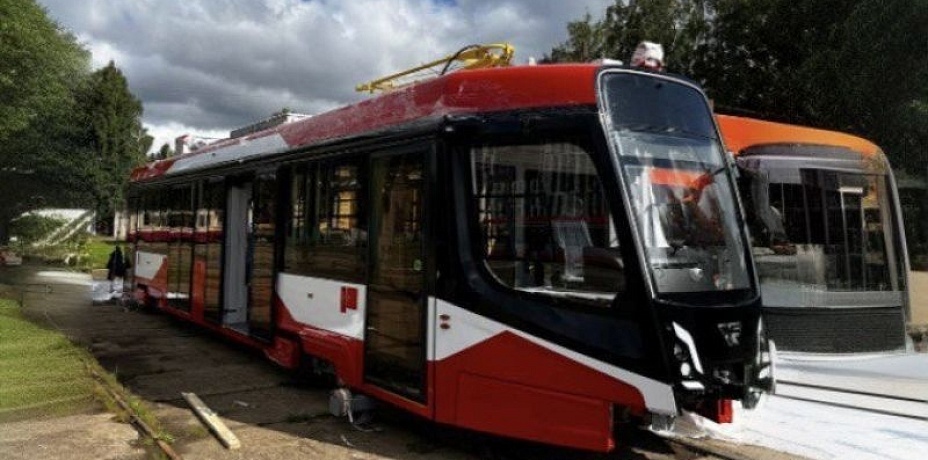 Челябинские трамваи начали поставлять в Питер