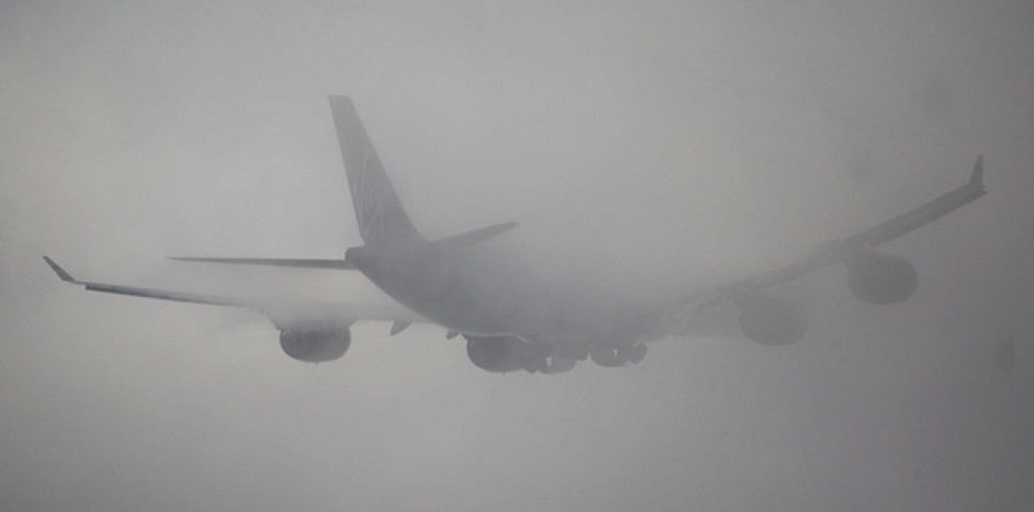  Задержанный из-за тумана самолет в Челябинске готовят к вылету