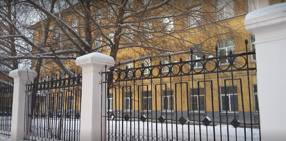В челябинской гимназии отменены занятия из-за аварии