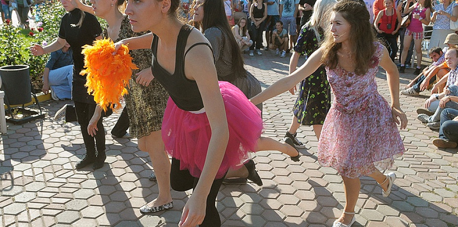 В Челябинске завершилась международная лаборатория современного танца