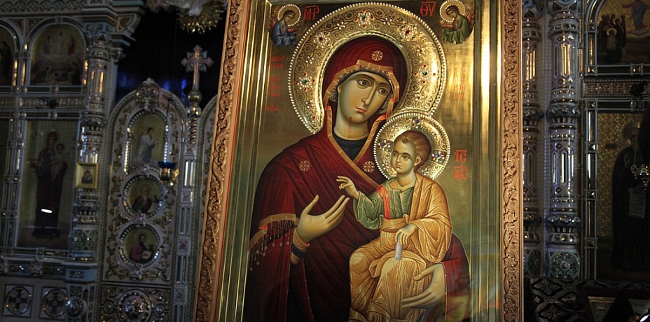 Афонские монахи написали икону для челябинского собора