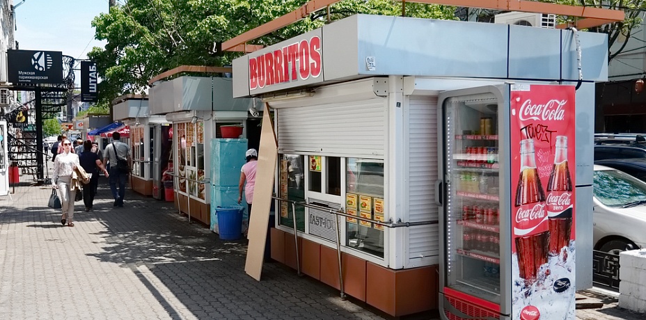 Контрольно-счетная палата проверит организацию, контролирующую торговые ларьки